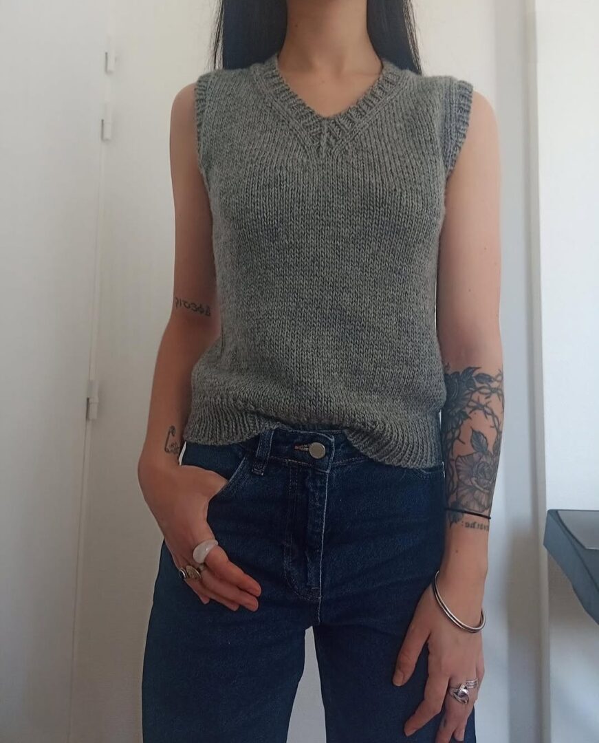 photo réalisation débardeur Milo monblabladefille Drops patron tricot